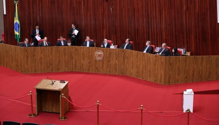 55117522733-99bcc3611f-6k-1300x867