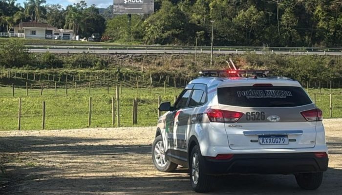 corpo-e-encontrado-em-rio-em-sc-e-policia-apura-causa-da-morte-4 corpo-e-encontrado-em-rio-em-sc-e-policia-apura-causa-da-morte-4