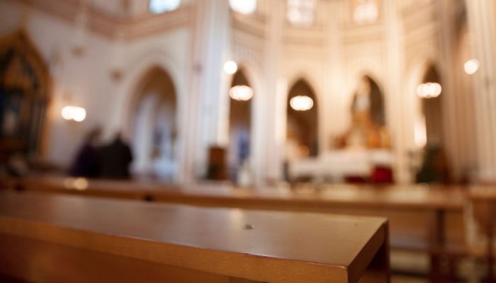 homem-e-morto-dentro-de-capela-com-diversos-golpes-na-cabeca-em-sc homem-e-morto-dentro-de-capela-com-diversos-golpes-na-cabeca-em-sc