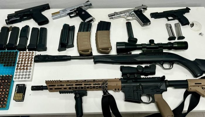 homem-e-preso-apos-tentar-matar-companheira-e-ter-arsenal-de-armas-apreendido-em-sc