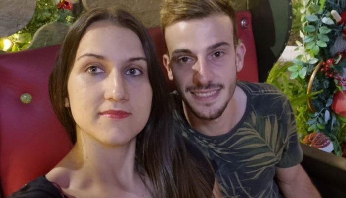 mulher-e-morta-a-facadas-e-homem-e-encontrado-com-ferimento-de-tiro-em-sc mulher-e-morta-a-facadas-e-homem-e-encontrado-com-ferimento-de-tiro-em-sc