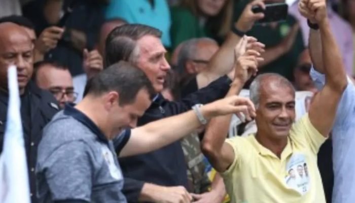 romario-deixa-de-seguir-bolsonaro-e-apaga-postagens-de-apoioo-senador-romario-pl-rj-surpreend romario-deixa-de-seguir-bolsonaro-e-apaga-postagens-de-apoioo-senador-romario-pl-rj-surpreend